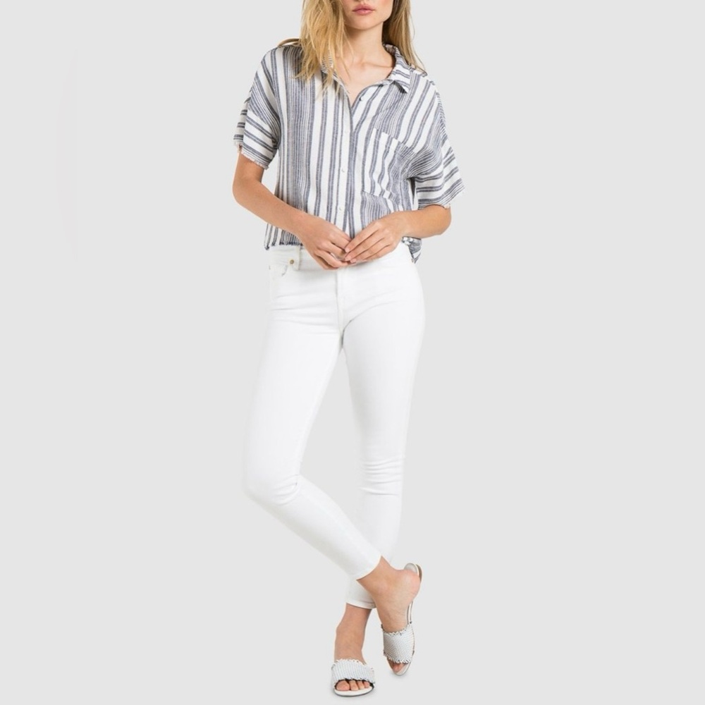 Bella Dahl Short Sleeve Frayed Hem Button Down Linen Blend Shirt In Navy Size XS